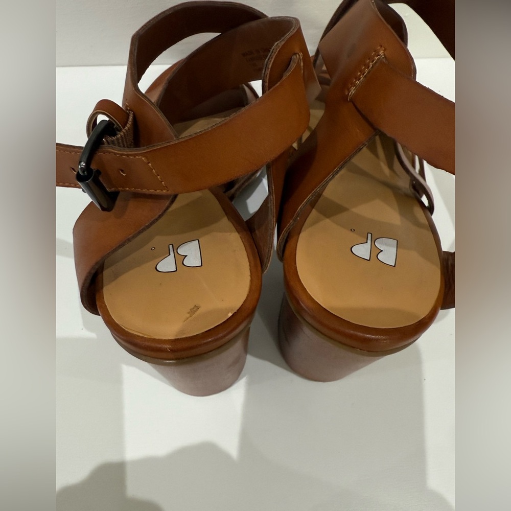 BP. Nordstrom Crisscross Strap block-heel Buckle size 7.5 in brown - Picture 5 of 10